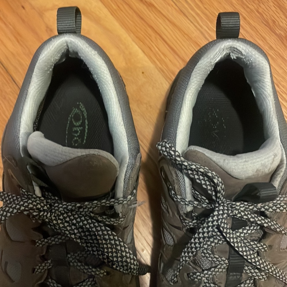 OBOZ hiking shoes - Picture 2 of 5